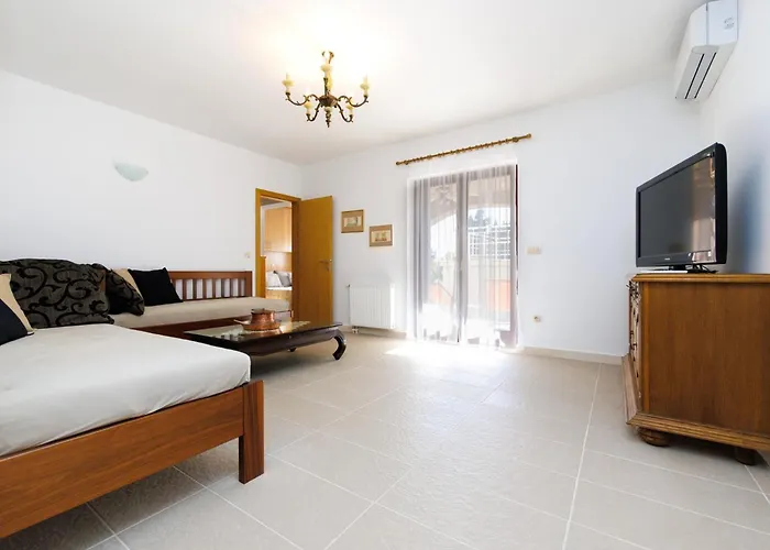 Iveta In - Mittel-dalmatien Gostinjska kuća Trogir